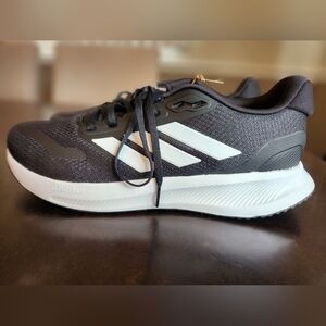 Adidas Black and White Sneakers Run Falcon 5